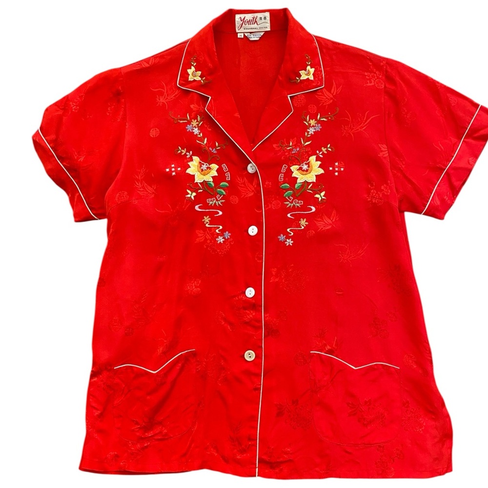 1970s Red Floral hand stretched Embroidered chinese blouse